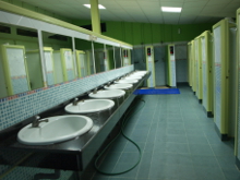 Toalety v kempu na ostrově Cies