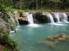 Filipíny - vodopády na ostrově Siquijor