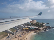 Maho beach z letadla