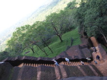 Sigiriya - výstup nahoru