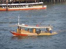 Vodní doprava v Bangkoku Vodní doprava v Bangkoku