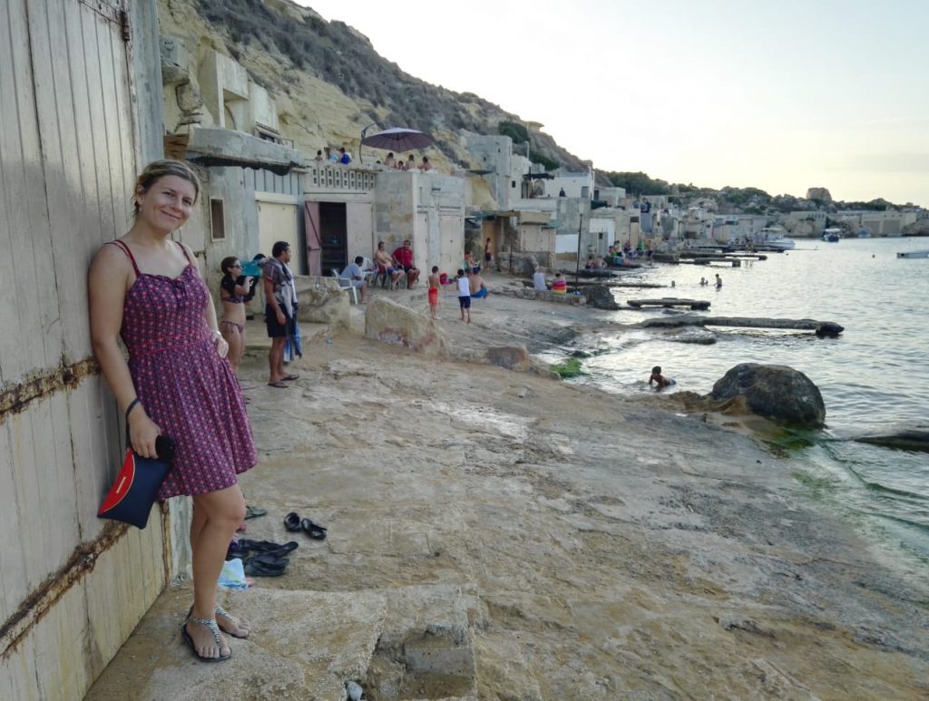 Letniskowe życie po maltańsku: Ġnejna