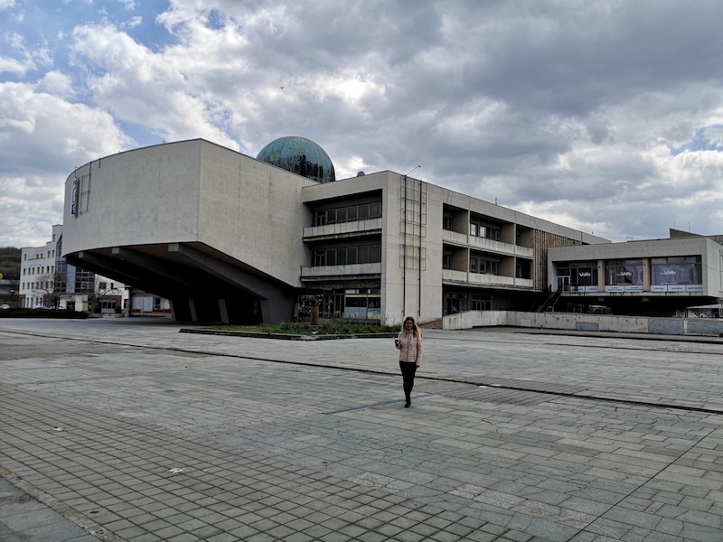 Kulturní dům Repre s kopulí Planetária