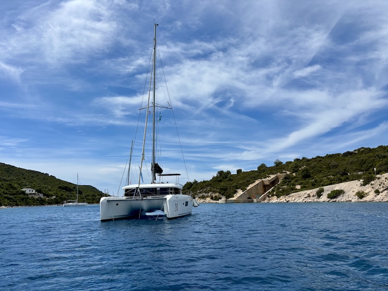 katamarán Lagoon 42
